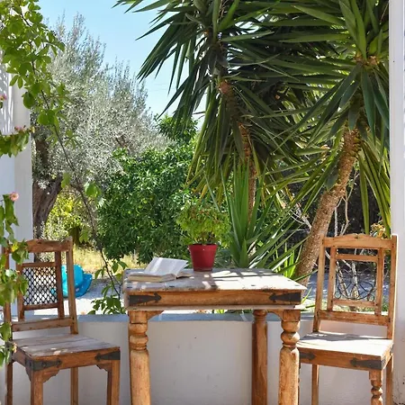 Giannakas Platis Gialos (Sifnos)