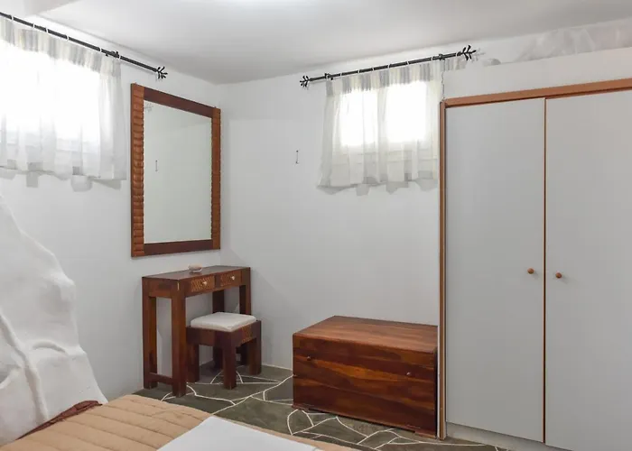 Giannakas * Platis Gialos (Sifnos)