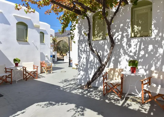 Giannakas * Platis Gialos (Sifnos)