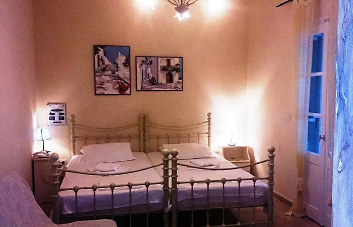 Giannakas Platis Gialos (Sifnos)