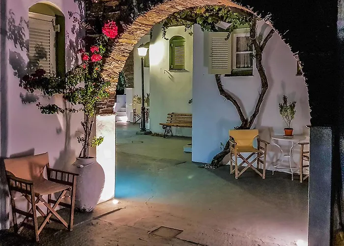 Giannakas Platis Gialos (Sifnos)