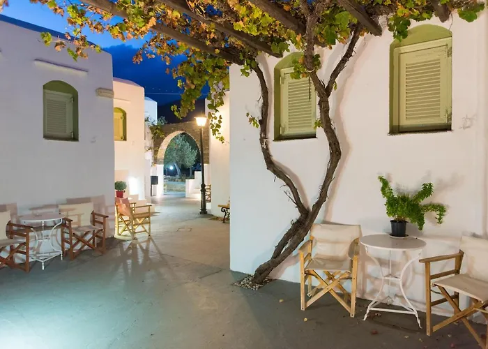 Giannakas * Platis Gialos (Sifnos)